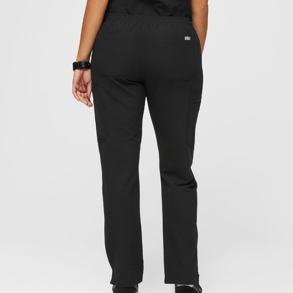 YOLA Black FIGS scrub pants - Picture 5 of 7